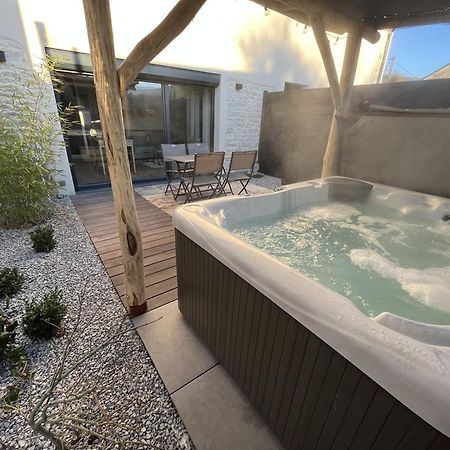 Sejour Detente - Appart'Hotel N 1 Avec Jaccuzi, Piscine Et Petit-Dejeuner Chouzelot Экстерьер фото