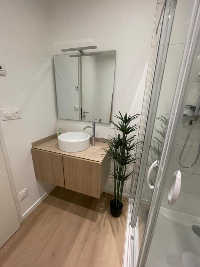 Sejour Detente - Appart'Hotel N 1 Avec Jaccuzi, Piscine Et Petit-Dejeuner Chouzelot Экстерьер фото