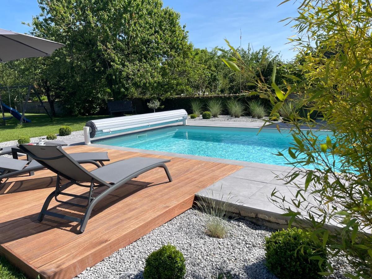 Sejour Detente - Appart'Hotel N 1 Avec Jaccuzi, Piscine Et Petit-Dejeuner Chouzelot Экстерьер фото